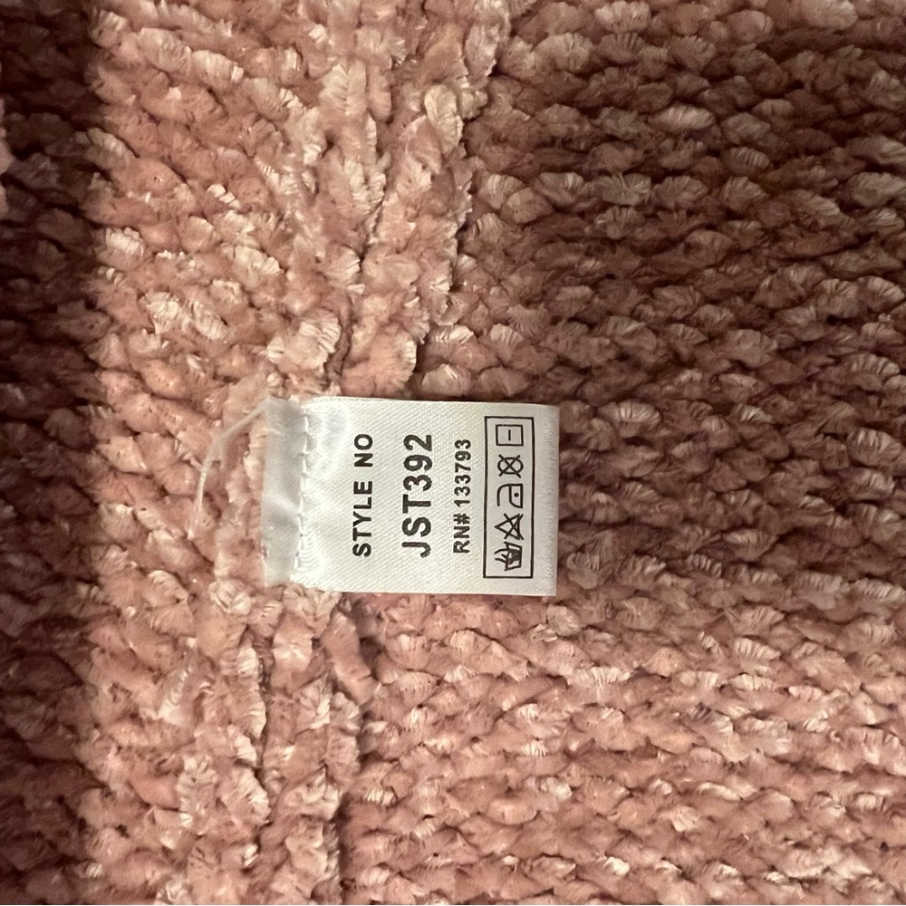 POL Chunky Knit Sweater in Blush - Picture 6 of 7